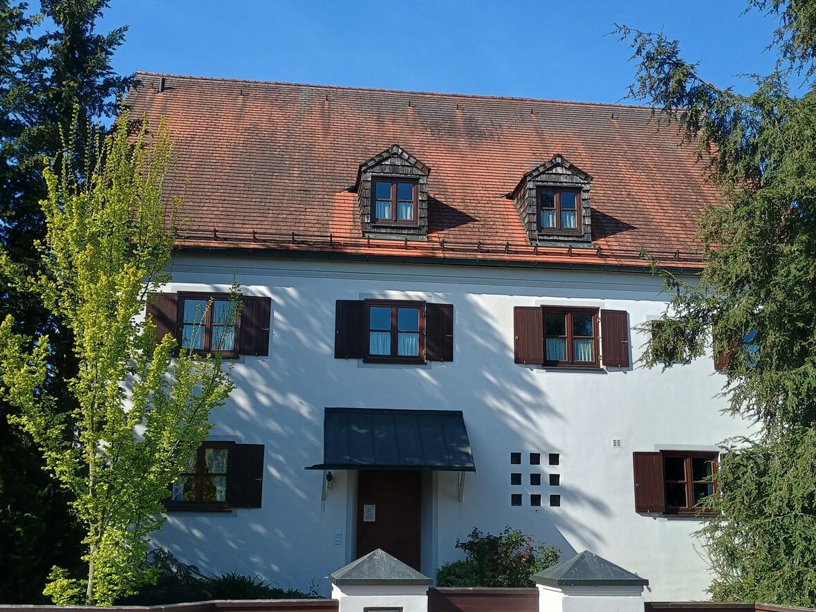 2025-07-14_09-48-42-pfarrbuero_langenbruck2